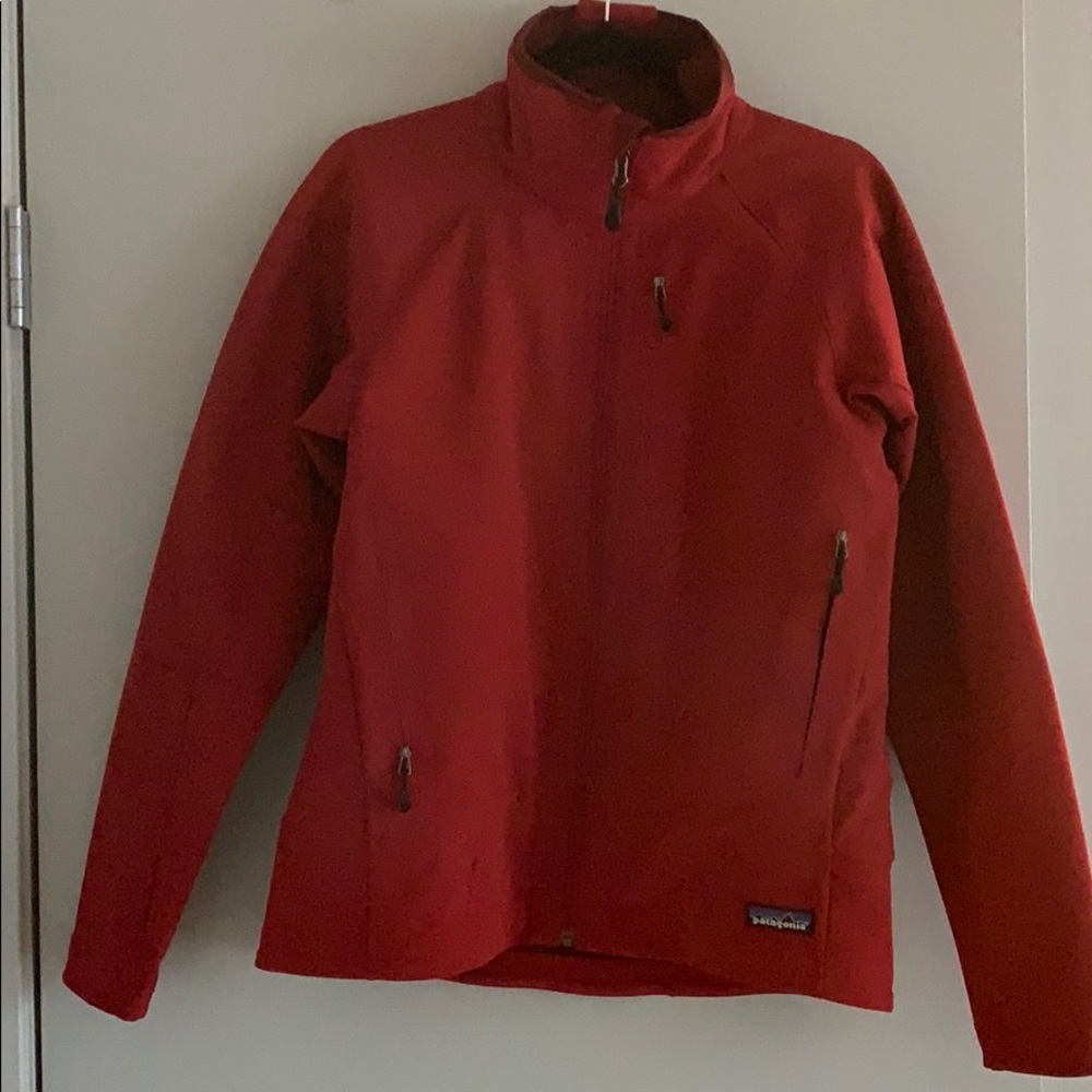 Patagonia soft shell jacket. Excellent condition.